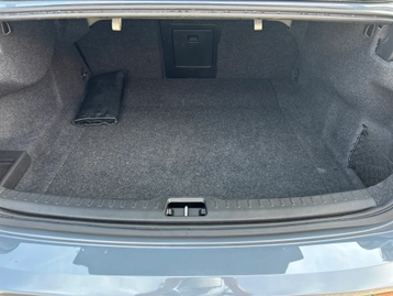 Image véhicule  Volvo S60  (11)