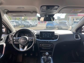 Image véhicule  Kia CEED SW (10)