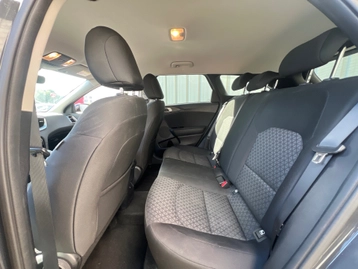 Image véhicule  Kia CEED SW (9)