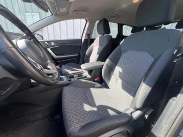 Image véhicule  Kia CEED SW (8)