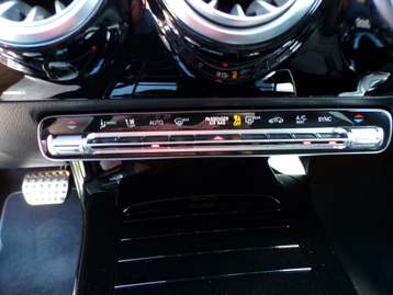 Image véhicule  Mercedes CLA (11)