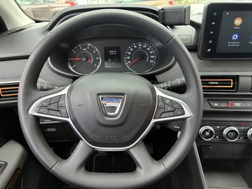 Image véhicule  Dacia SANDERO (19)