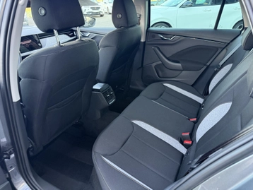 Image véhicule  Skoda SCALA (38)