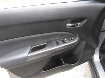 Image véhicule  Suzuki VITARA (12)