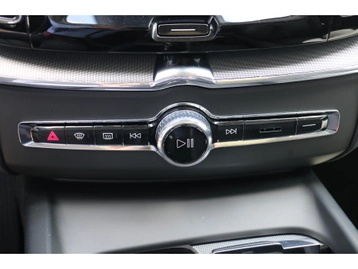 Image véhicule  Volvo XC60 (38)