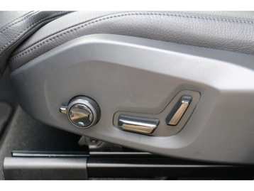 Image véhicule  Volvo XC60 (20)