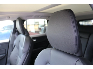 Image véhicule  Volvo XC60 (19)