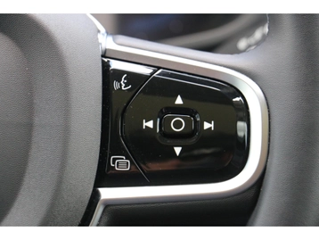 Image véhicule  Volvo XC60 (25)