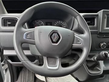 Image véhicule  Renault MASTER (23)