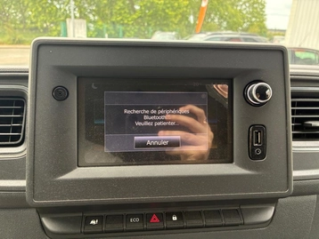Image véhicule  Renault MASTER (28)
