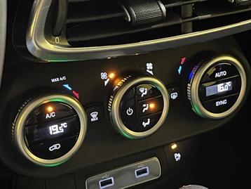 Image véhicule  Fiat 500X (4)