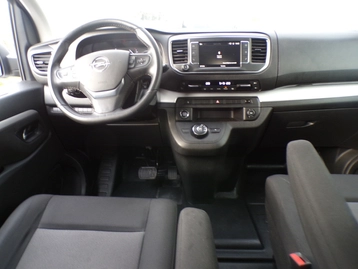 Image véhicule  Opel VIVARO (10)