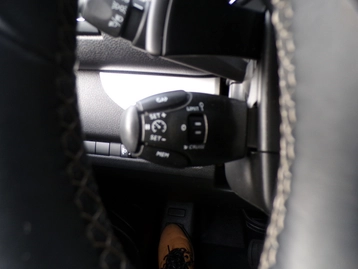 Image véhicule  Opel VIVARO (16)