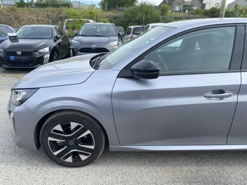 Image véhicule  Peugeot 208 (1)