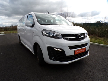 Image véhicule  Opel VIVARO COMBI (10)
