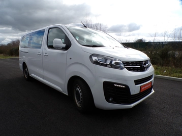Image véhicule  Opel VIVARO COMBI (11)