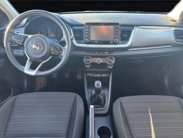 Image véhicule  Kia STONIC (15)