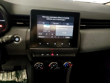 Image véhicule  Renault CLIO (7)