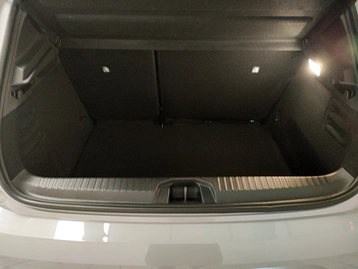 Image véhicule  Renault CLIO (15)