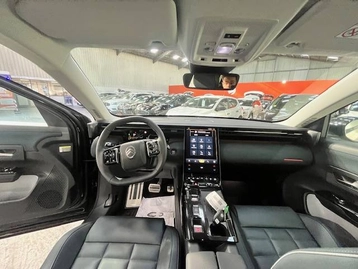 Image véhicule  Citroën Citroen C5 Aircross (18)