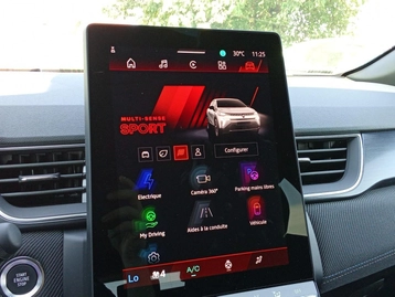 Image véhicule Renault SYMBIOZ (8) Image véhicule Renault SYMBIOZ (8)