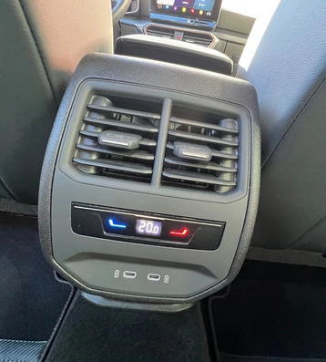 Image véhicule  Cupra FORMENTOR (9)