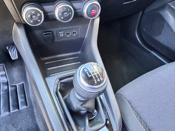 Image véhicule  Renault CLIO V (6)
