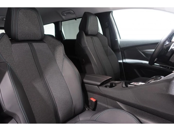 Image véhicule  Peugeot 5008 (9)