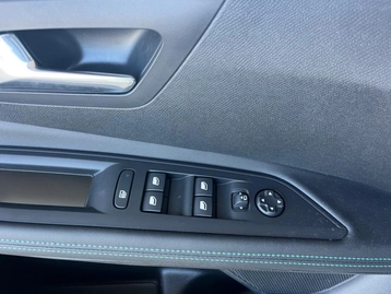 Image véhicule  Peugeot 5008 (21)