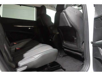 Image véhicule  Peugeot 5008 (10)