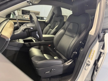 Image véhicule  Tesla MODEL Y (10)