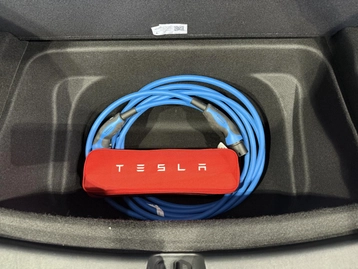 Image véhicule  Tesla MODEL Y (35)