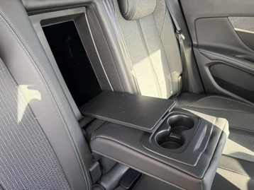 Image véhicule  Peugeot 3008 (39)