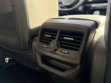 Image véhicule  Peugeot 3008 (40)