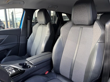 Image véhicule  Peugeot 3008 (13)
