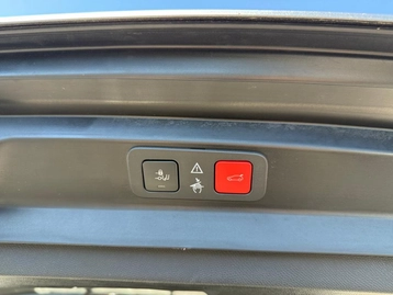 Image véhicule  Peugeot 5008 (34)