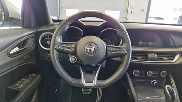 Image véhicule  Alfa Romeo STELVIO (12)