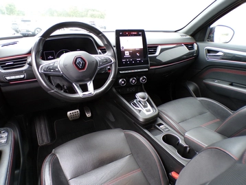 Image véhicule  Renault ARKANA (10)