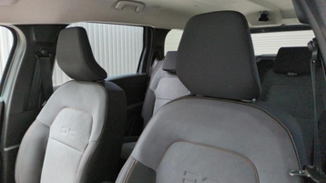 Image véhicule  Dacia JOGGER (12)