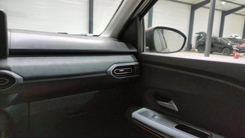 Image véhicule  Dacia JOGGER (19)