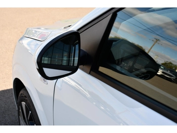 Image véhicule  Dacia SANDERO (45)