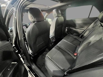 Image véhicule  Volkswagen T-ROC (10)