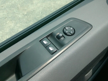 Image véhicule  Peugeot EXPERT (34)