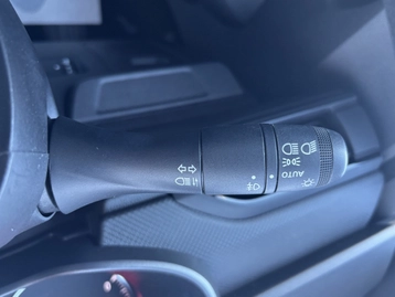 Image véhicule  Dacia SANDERO (10)