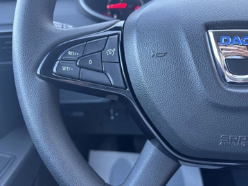 Image véhicule  Dacia SANDERO (9)