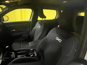 Image véhicule  Dacia DUSTER (35)