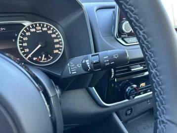 Image véhicule Nissan QASHQAI (28) Image véhicule Nissan QASHQAI (28)