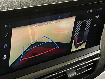 Image véhicule  Peugeot TRAVELLER (46)