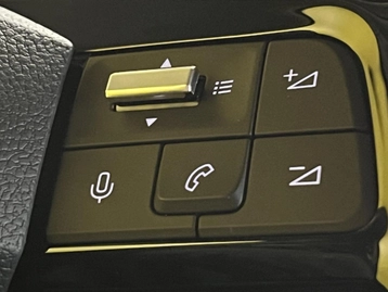 Image véhicule  Peugeot TRAVELLER (34)