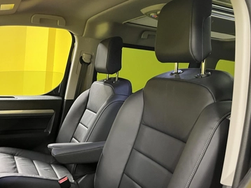 Image véhicule  Peugeot TRAVELLER (48)